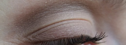 Любительницам нюда - Revlon Colorstay 16 Hour Eye Shadow Quad № 500 Addictive