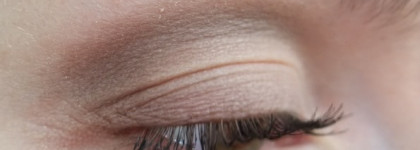 Любительницам нюда - Revlon Colorstay 16 Hour Eye Shadow Quad № 500 Addictive