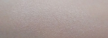 Guerlain Ombre Eclat 1 shade eyeshadow #162 L'instant D'un Baiser, #183 L'instant D'une Caresse