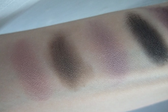 Приятнейшее знакомство - Makeup Revolution London Redemption palette romantic smoked