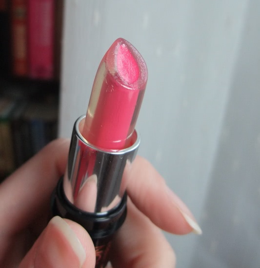 Makeup Revolution London Lipstick #happylips Love Pink