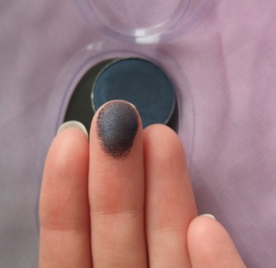 Limoni Тени для век Eye Shadow 06 и 83