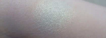 Мятная конфетка - Essence eyeshadow в оттенке 73 mint candy