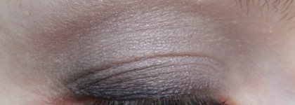 Essence eyeshadow в оттенке 10 dance mauve