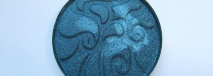 Жду весну! Яркая подводка Just Color aqua liner W-465