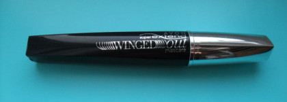Avon Super extend Winged out mascara "СуперДлина Акцент" в оттенке Blackest Black