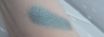 Max Factor Wild Shadow Pots в оттенке №30 Turquoise Fury