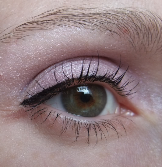 Очень интересная штука - Makeup Revolution Awesome Eyeliner Felt and Kohl black