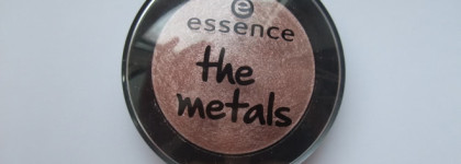 Essence The Metal Eyeshadow 06 rose razzle-dazzle