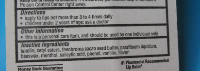 Carmex Classic Lip Balm в тюбике