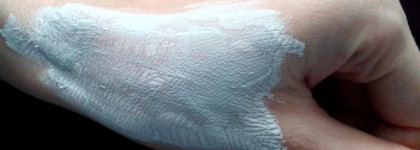 Голубая очищающая маска для лица на васильковой воде Банька Агафьи