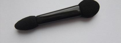 Avon True Colour eyeshadow quad Smokey brown