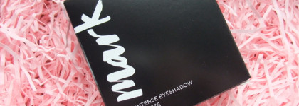 Avon Mark Epic intense eyeshadow mini palette "Art of the nudes"