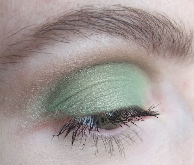 Немного весенних красок с J.Cat Beauty Eyeshadow