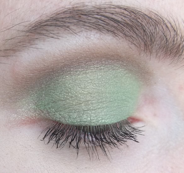 Немного весенних красок с J.Cat Beauty Eyeshadow