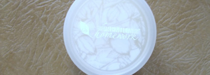 Скраб для лица Premium Homework с гранулами жожоба