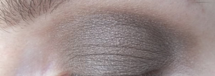 J.Cat Beauty Flying solo Eyeshadow 120 Mud Wrestle