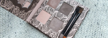 Benefit Easy Smokin Eyes Palette