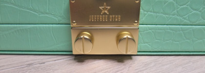 Jeffree Star Cosmetics Blood Money Palette