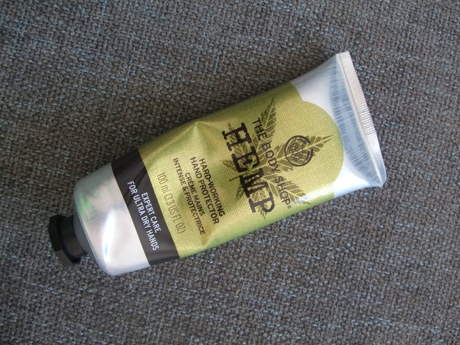 Крем для рук с экстрактом конопли The body shop Hemp