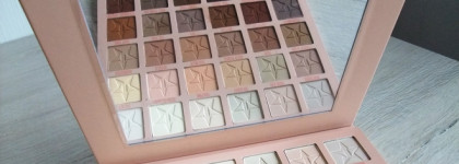 30 оттенков нюда Jeffree Star Cosmetics Orgy Eyeshadow Palette