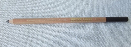 Любимые бюджетные средства для бровей