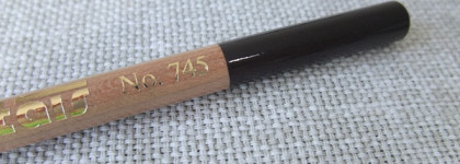 Любимые бюджетные средства для бровей