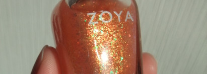 Восхитительная слюда Zoya Professional Lacquer Chloe ZP584