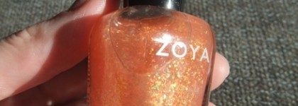 Восхитительная слюда Zoya Professional Lacquer Chloe ZP584
