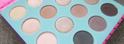 Одна из лучших палеток в истории ColourPop - Fame Eyeshadow Palette