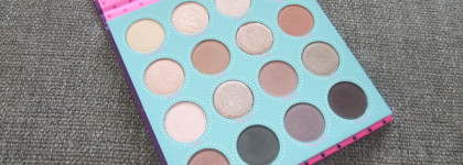 Одна из лучших палеток в истории ColourPop - Fame Eyeshadow Palette