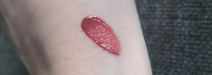 Топ-7 любимых бюджетных средств для губ