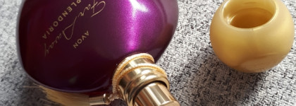 Avon Far Away Splendoria EDP