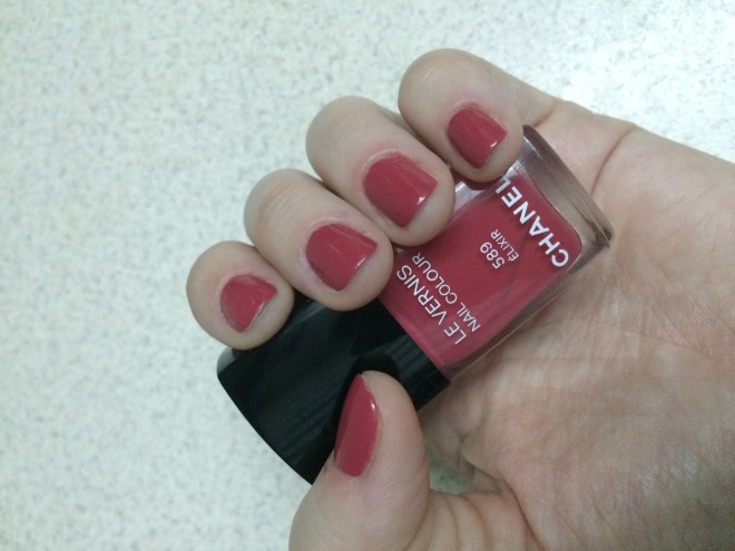 Мой секретный эликсир Chanel Le Vernis Nail Color # 589 Elixir