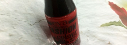 Ярко алый Eva Mosaic Fashion Colour Perfect Nails #127