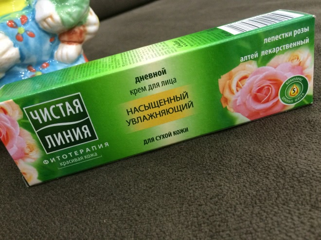 Мгновенное увлажнение от Чистой Линии или SOS восстановление для сухой кожи лица