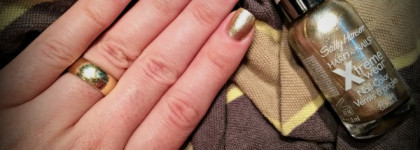 Классическое золото Xtreme wear Nail color 485 Golden-I Sally Hansen