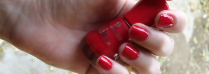 Essence The Gel Nail Polish Juicy Love #17