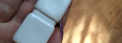 Внесезонная красавица Guerlain Kiss Kiss Roselip Hydrating & Plumping Tinted Lip Balm в оттенке 371 Morning Rose