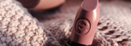 Essence longlasting lipstick nude в оттенке 03 Сome naturally