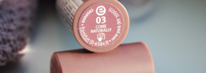 Essence longlasting lipstick nude в оттенке 03 Сome naturally