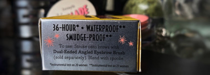 Помада для бровей Benefit Powmade Brow Pomade в оттенке 02 - Warm golden blonde