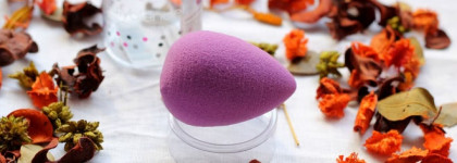 Кто бы мог подумать, что обычный на первый взгляд спонж может вызвать такой восторг и творить чудеса? Мой маленький фиолетовый помощник BeautyBlender Royal