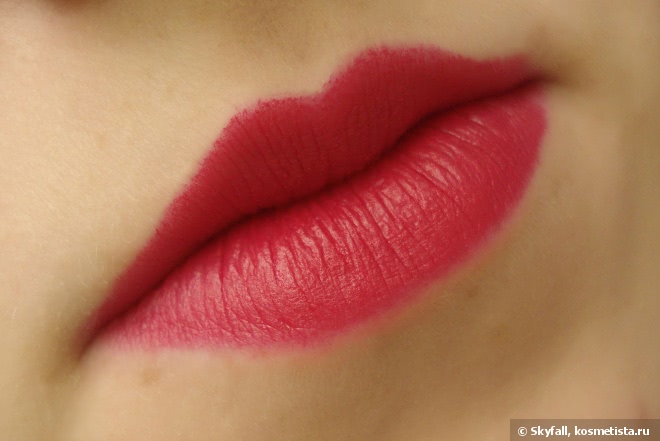 NYX Matte lipstick в оттенке Bloody Mary (Mls18)