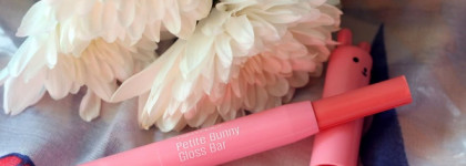 Корейский бальзам-зайчик Tony Moly Petite Bunny Gloss Bar в оттенке 05 Juicy Peach