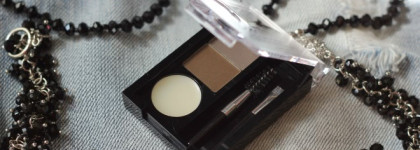 Оформляем брови тенями NYX Eyebrow cake powder в оттенке Ecp03 Taupe/Ash