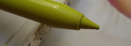 Рисуем цветные стрелки с карандашом Stellary Automatic Eyeliner 203