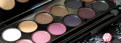 Палетка теней Sleek I-Divine Vintage Romance Palette