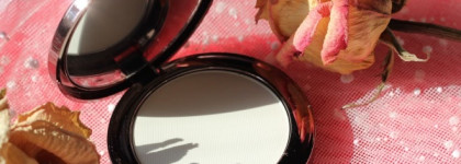 Компактная матирующая пудра Limoni Transparent matte powder