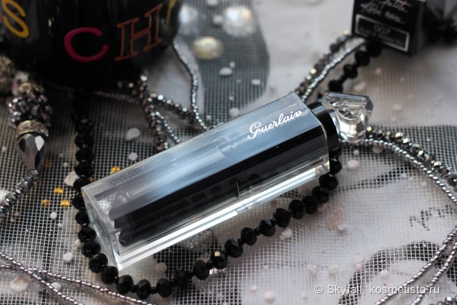 Губная помада Guerlain La Petite Robe Noire Lipstick 007 Black Perfecto